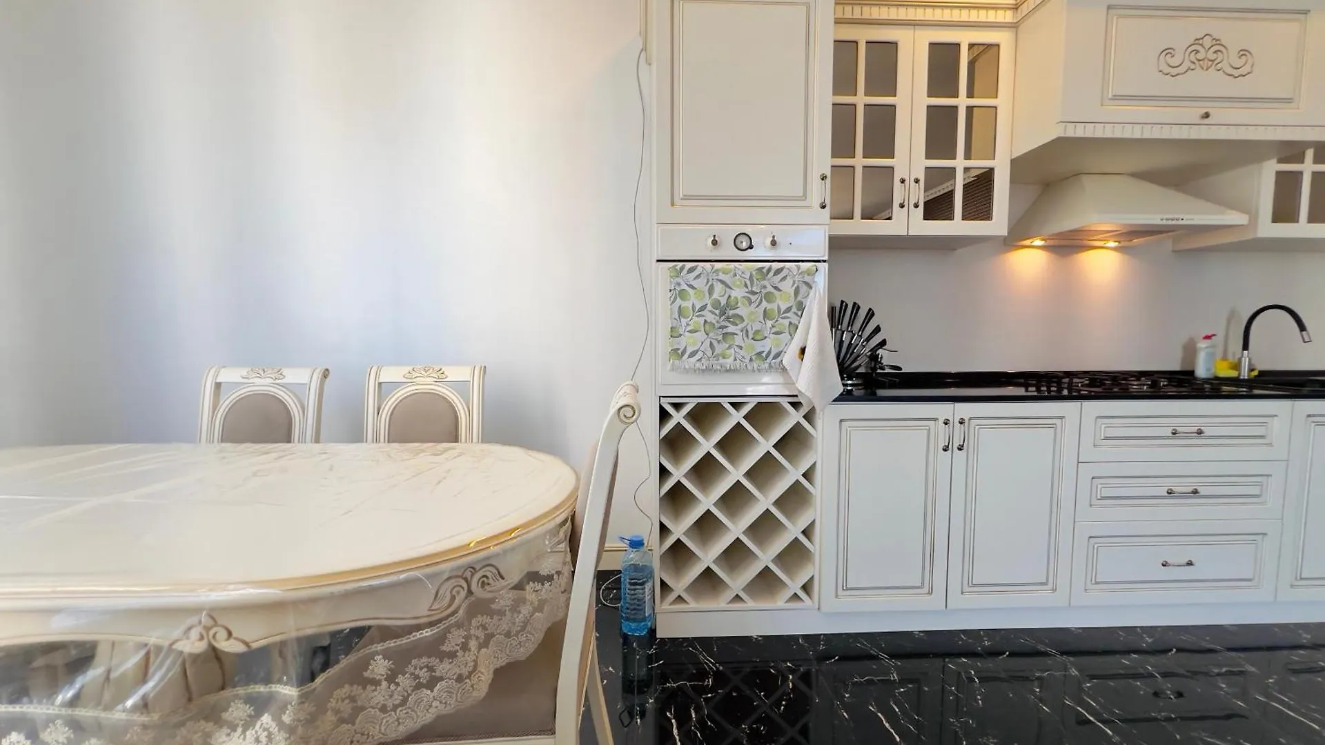 Квартира Люкс С Видом На Море И Горы Batumi Apartment