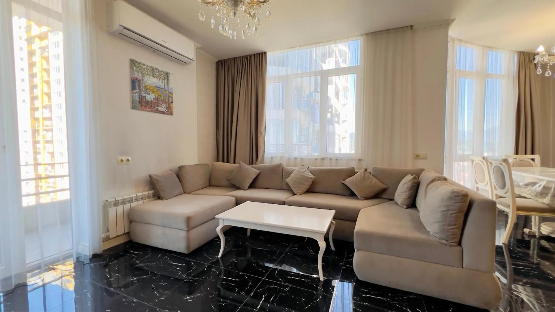 Квартира Люкс С Видом На Море И Горы Batumi Apartment