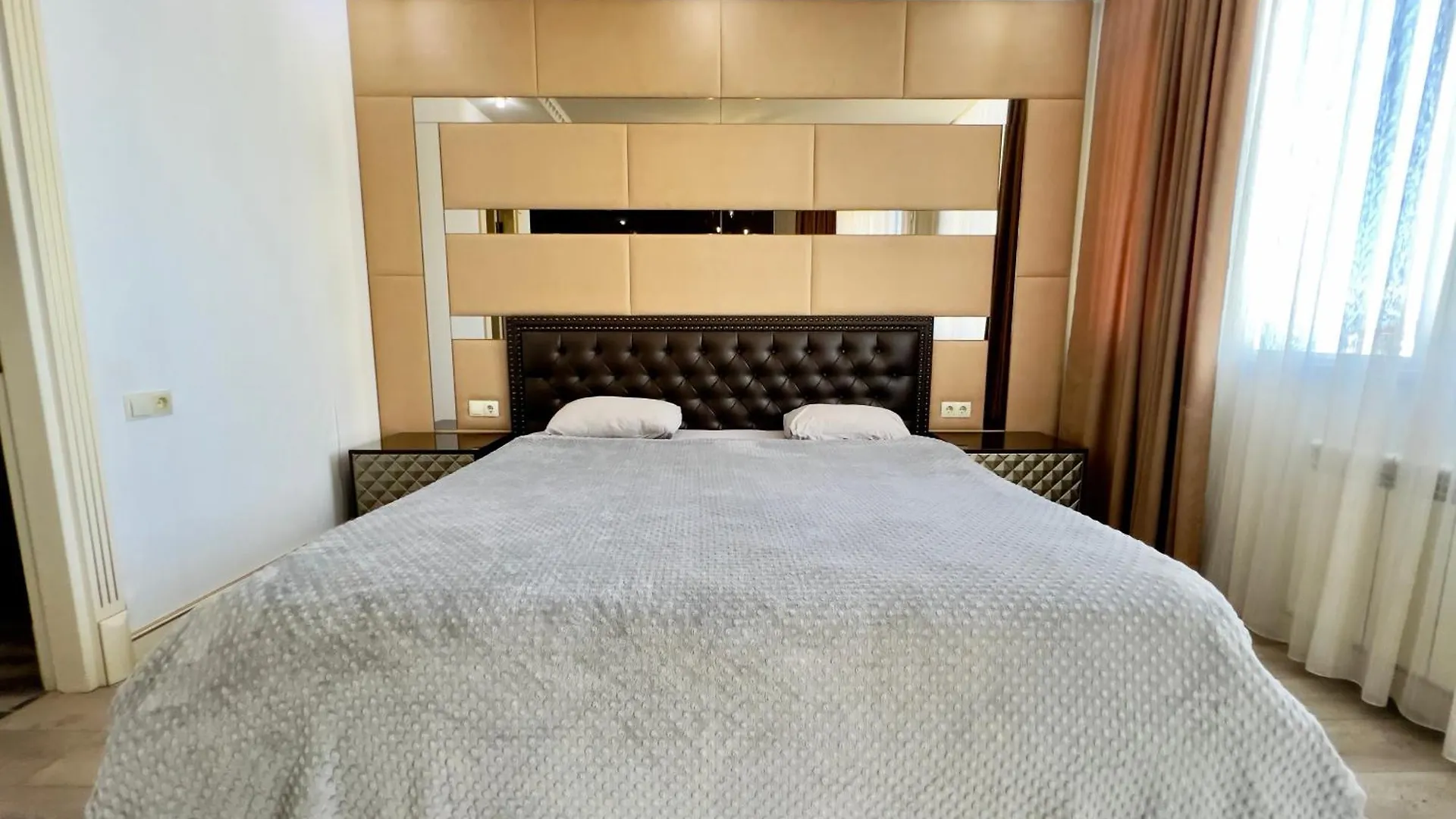 Apartment Квартира Люкс С Видом На Море И Горы Batumi